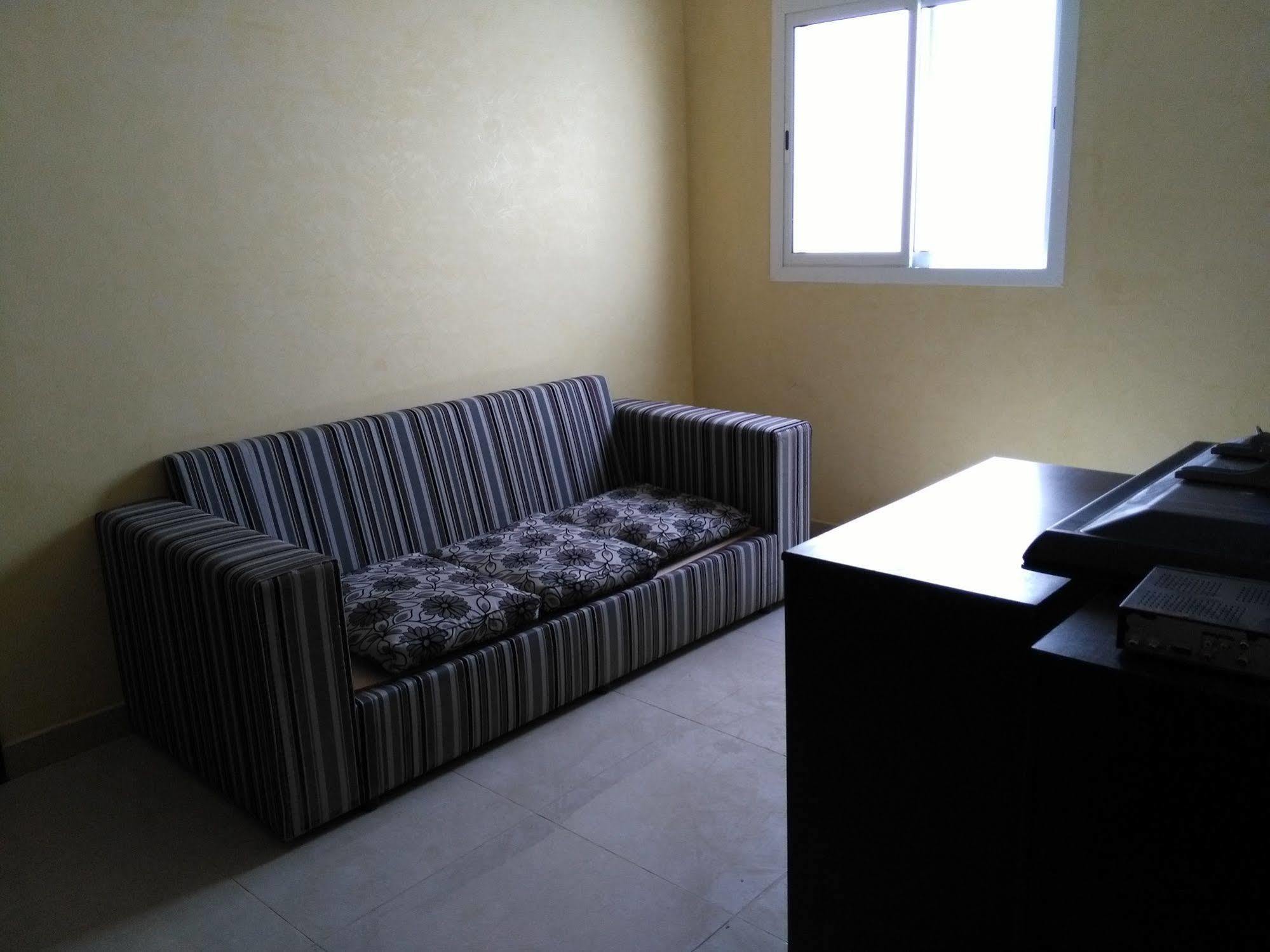 Aram Room Riade Exterior foto